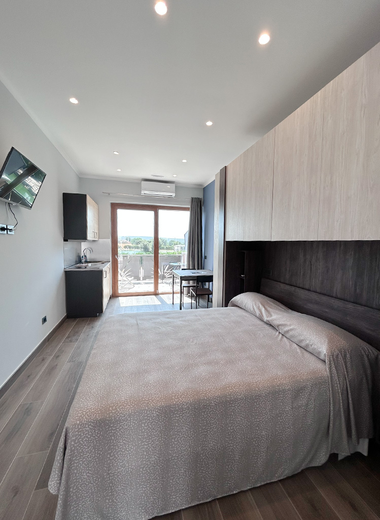 camera_1_3_albatros_viterbo_roma_laghi