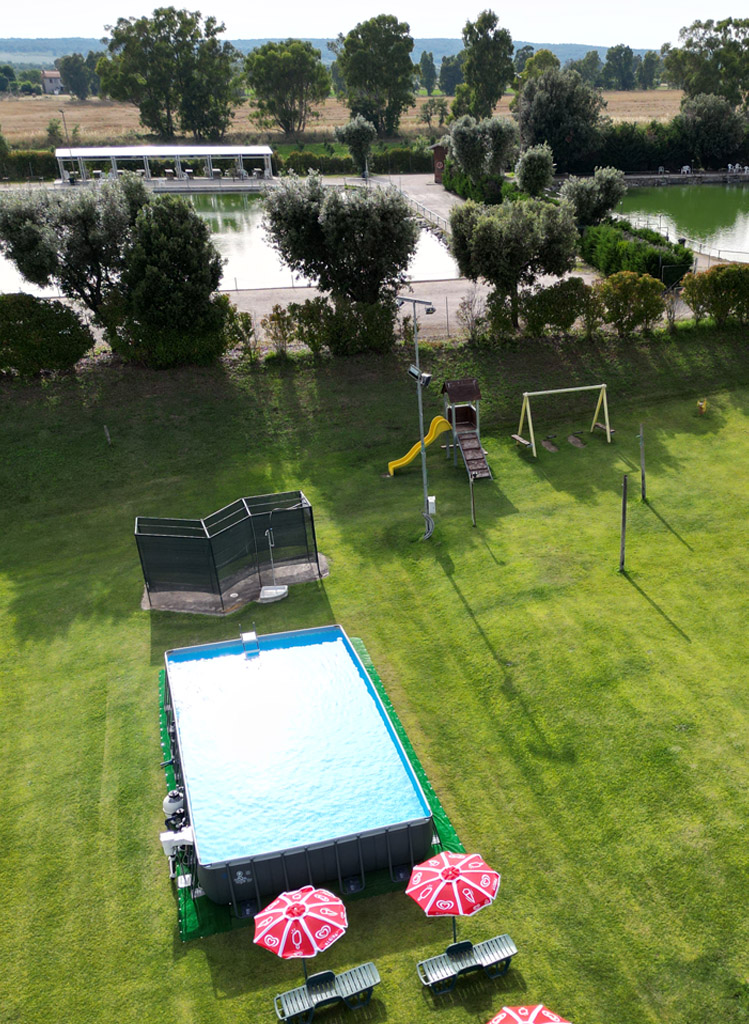 piscina_laghi_albatros_viterbo_alloggi
